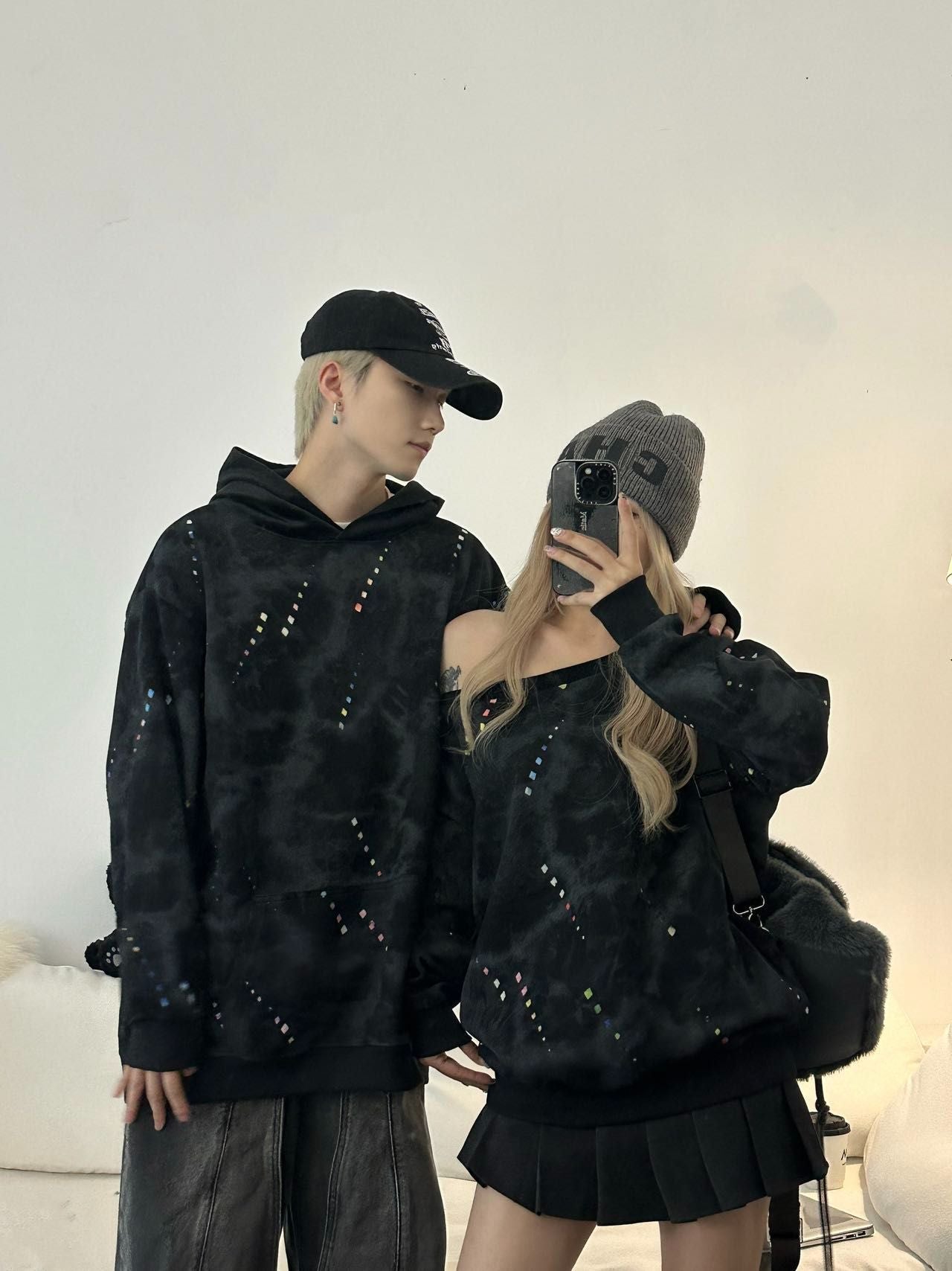 Casual Round Neck Sweatshirt for Men, Gradient Design, Loose Fit Long Sleeve T-Shirt - 𝐝𝐮𝐯𝐥𝐚𝐬𝐡𝐨𝐩.𝐜𝐨𝐦